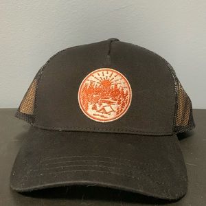 Tentree NWOT trucker hat